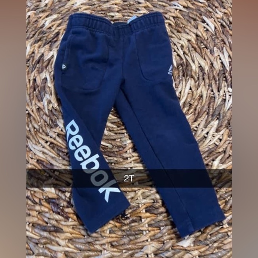 Reebok 2T